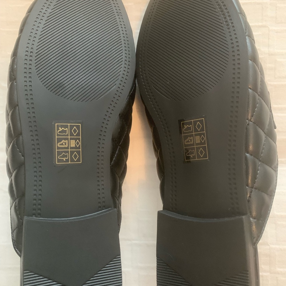 Steve Madden Black Quilted open back Loafer - Picture 4 of 6